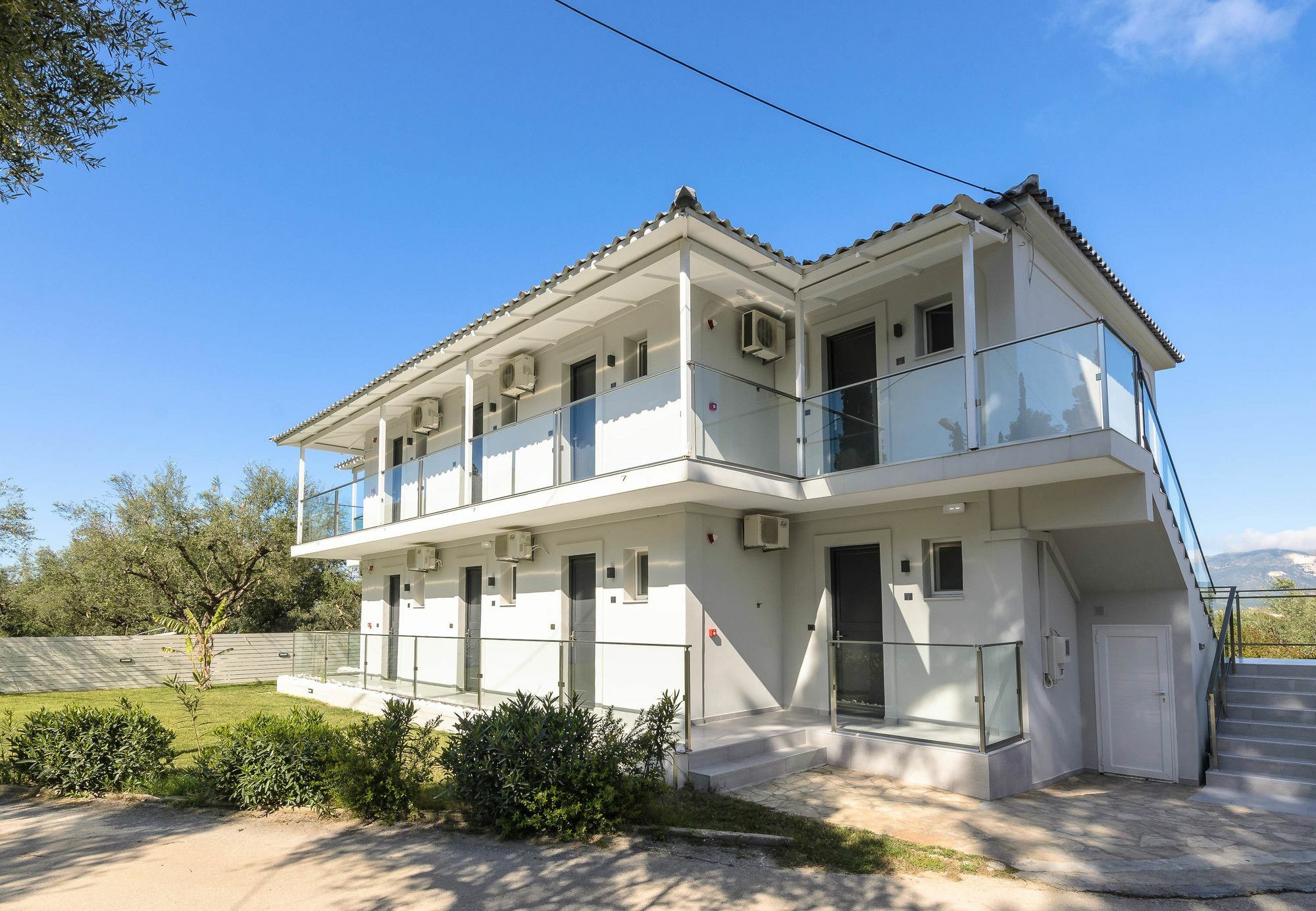 Litore Luxury Living Laganas Exterior photo